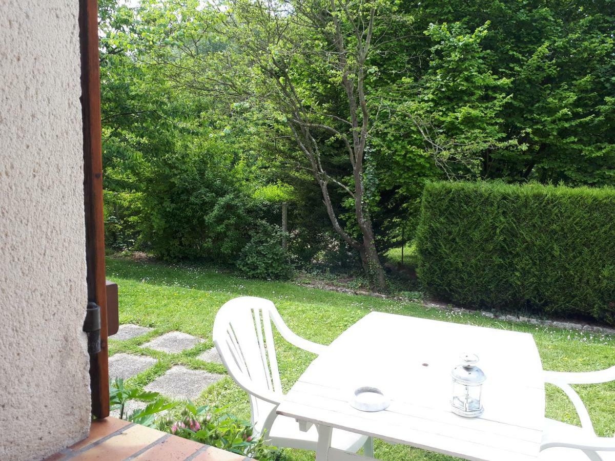 Au Chat Perché Mareil-sur-Mauldre Exterior foto