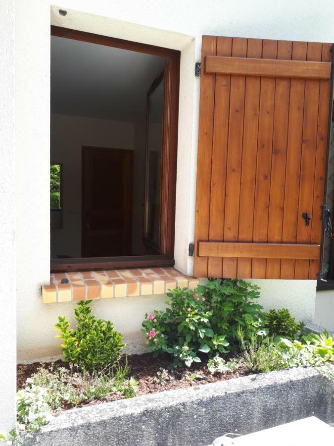 Au Chat Perché Mareil-sur-Mauldre Exterior foto